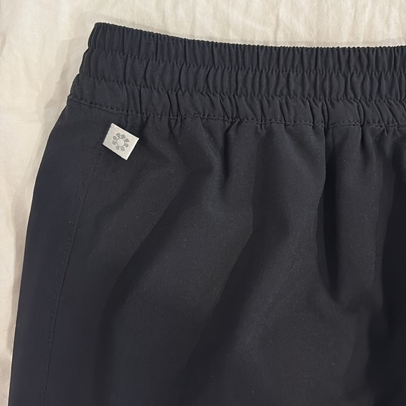 ZENERGY BY CHICO’S STRAIGHT BLACK SLACKS - Picture 11 of 11